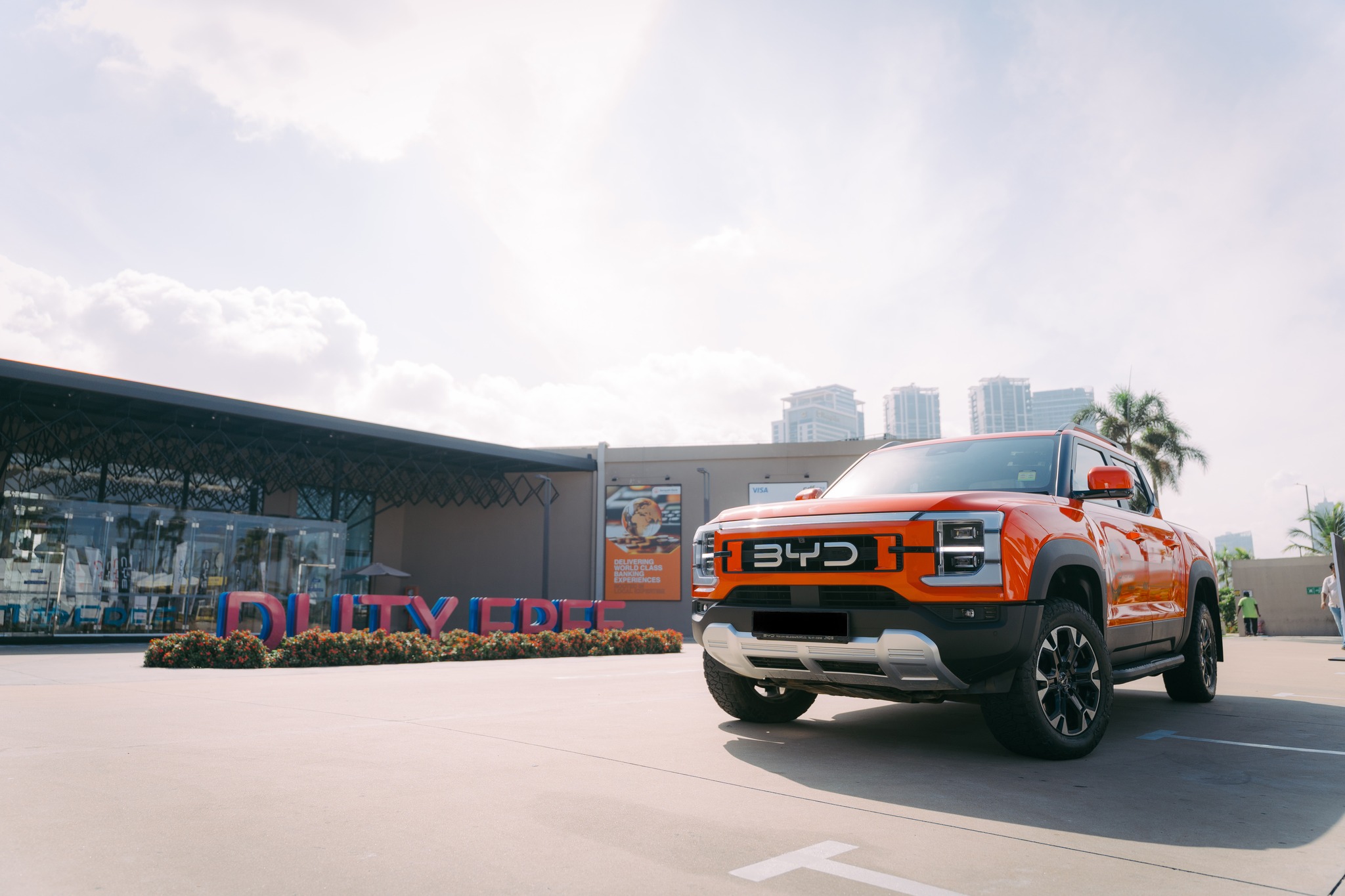 Toyota Aqua 2012 ads-image-1